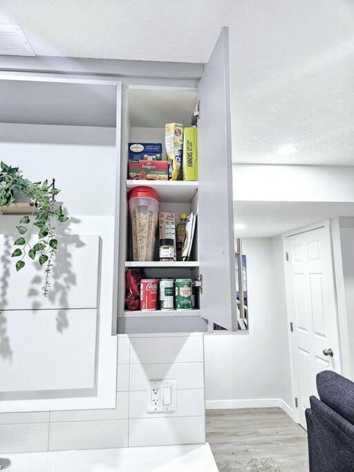 Cozy Suites In Calgary Area Balzac Zewnętrze zdjęcie