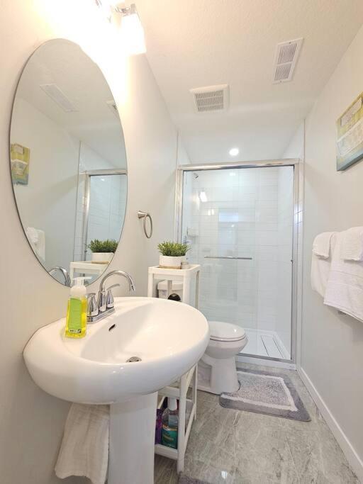 Cozy Suites In Calgary Area Balzac Zewnętrze zdjęcie