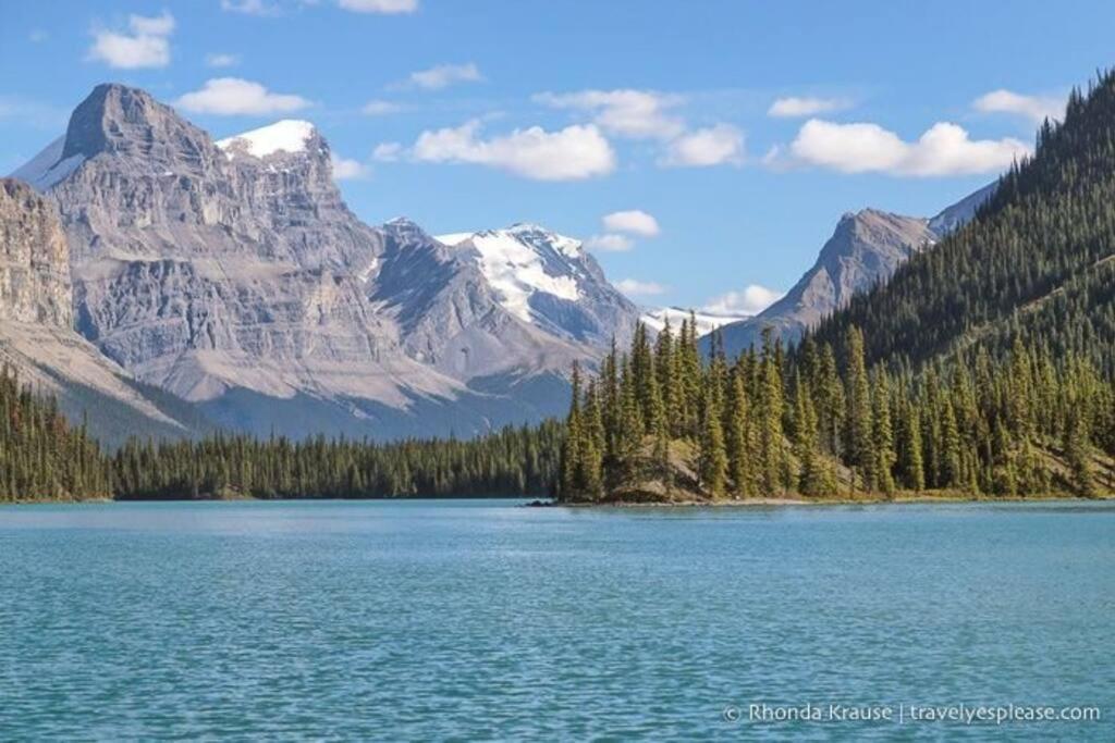 Cozy Suites In Calgary Area Balzac Zewnętrze zdjęcie